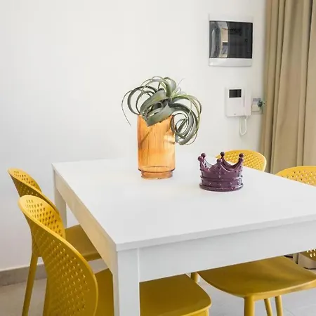 Beeapartments باري